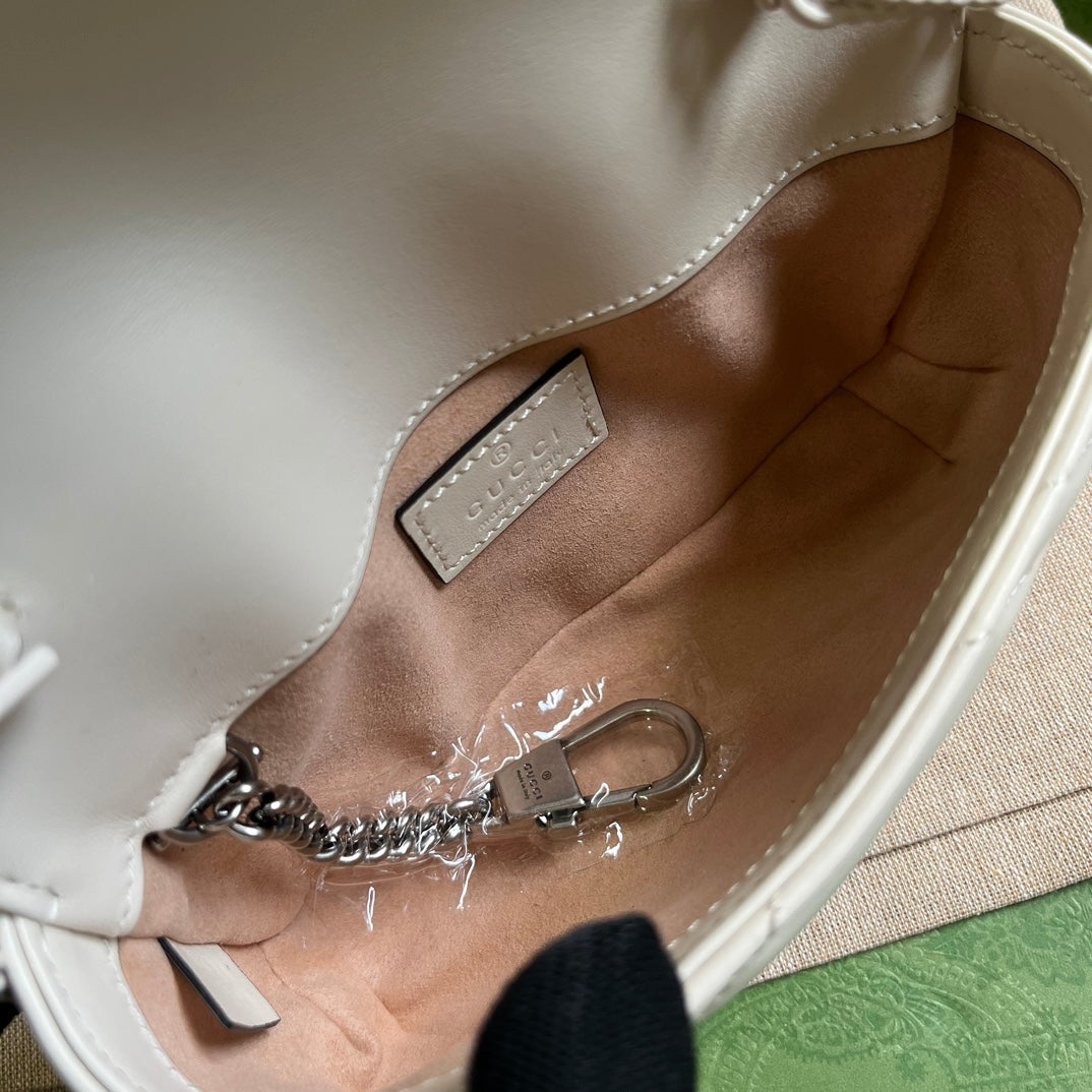 GUCCI GG Marmont Belt Bag In White 476433 Size 16.5x10x4.4 cm