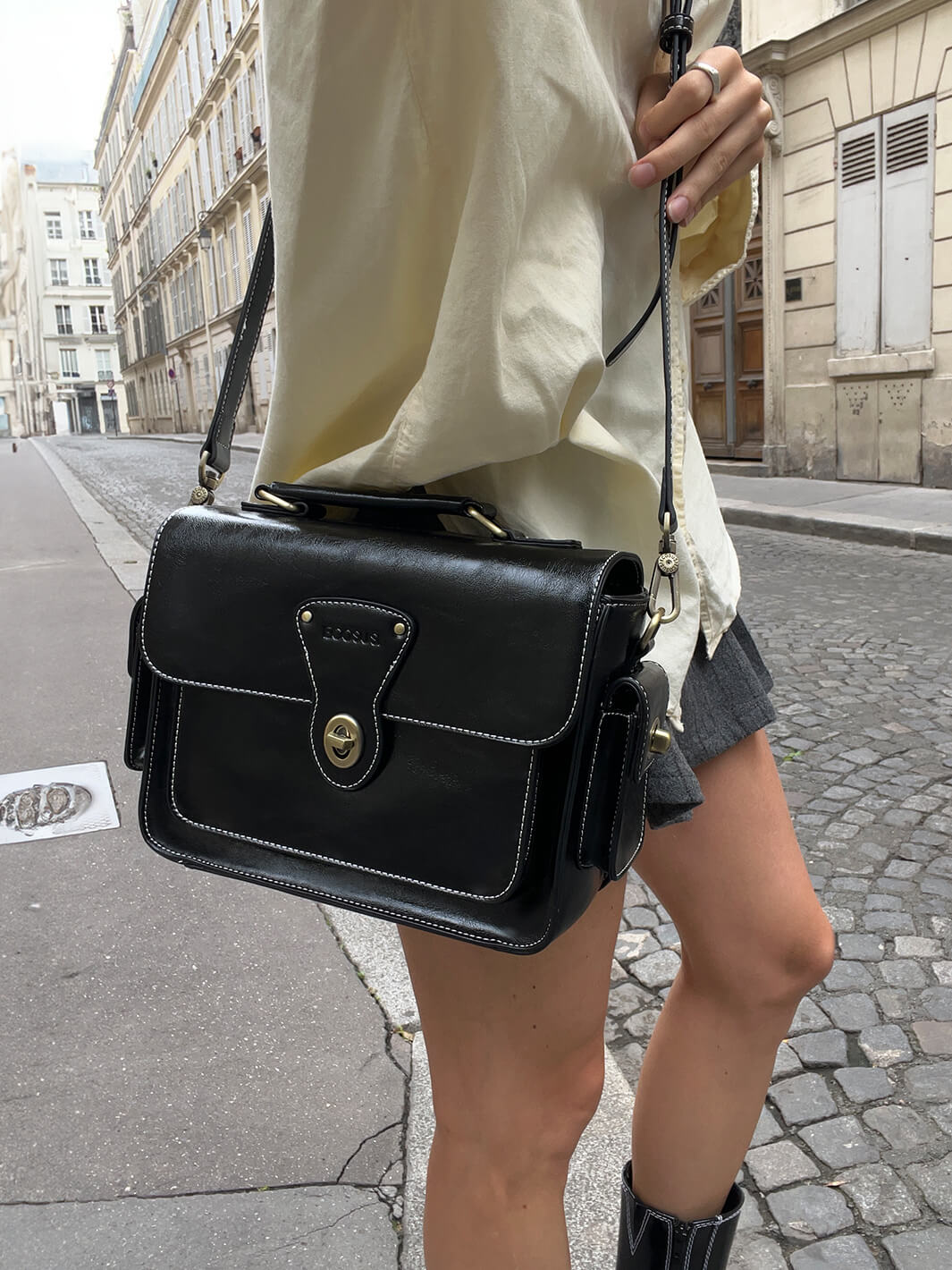 Alison Vintage Vegan Leather Crossbody Bag